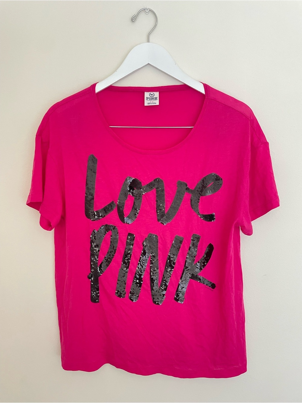 PINK Victoria’s Secret Love Pink Sequin Short Sleeve Tee T-Shirt McBling Era